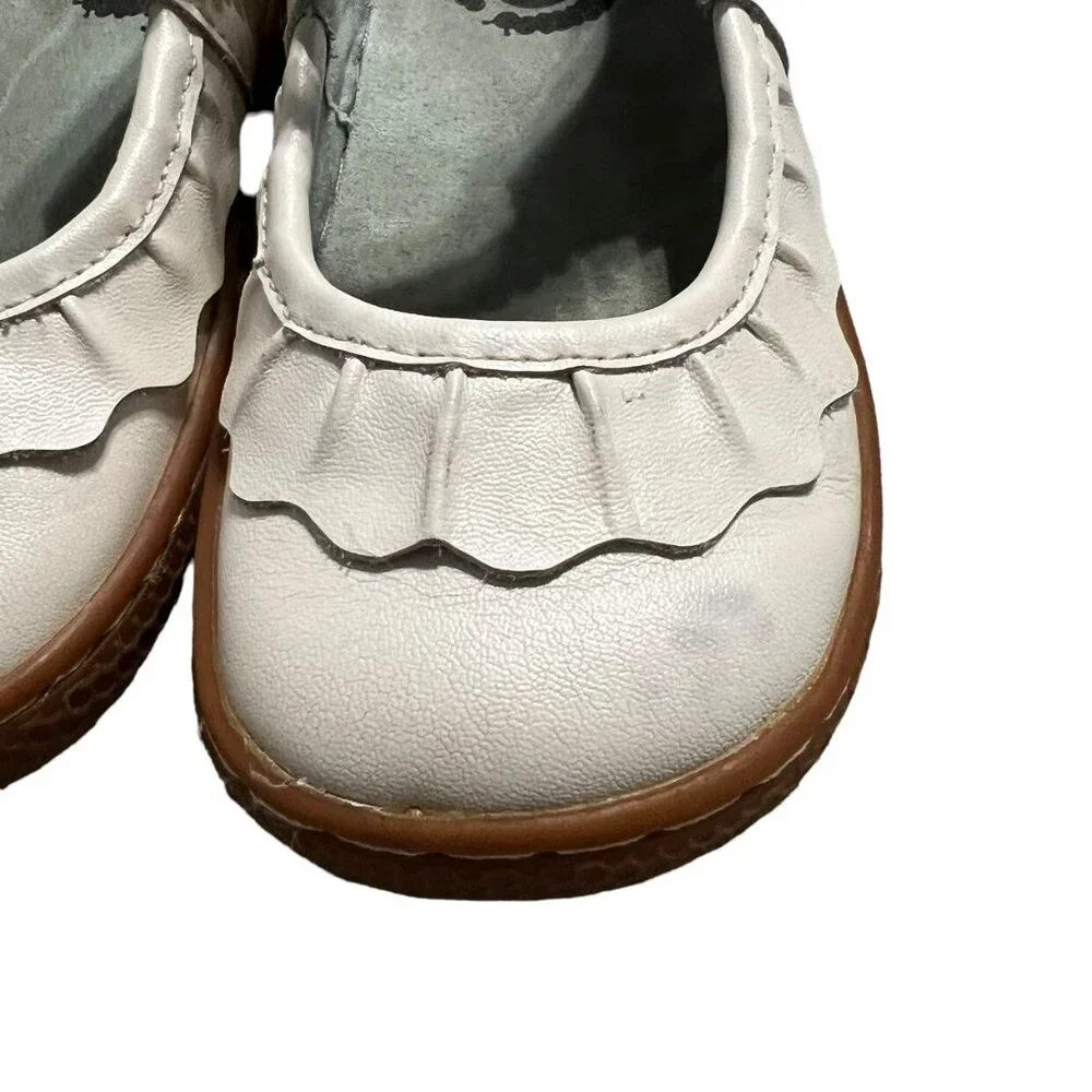 Livie & Luca Sz 8 White Pearl Ruche Mary Jane Shoes